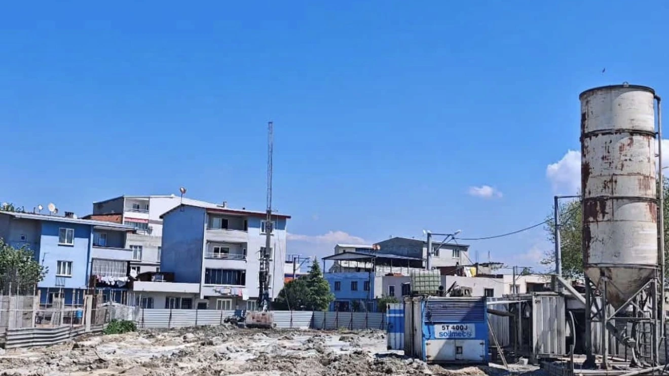 Bursa Yunuseli Nida Evleri jet grout zemin iyileştirme sahası ve enjeksiyon ekipmanı